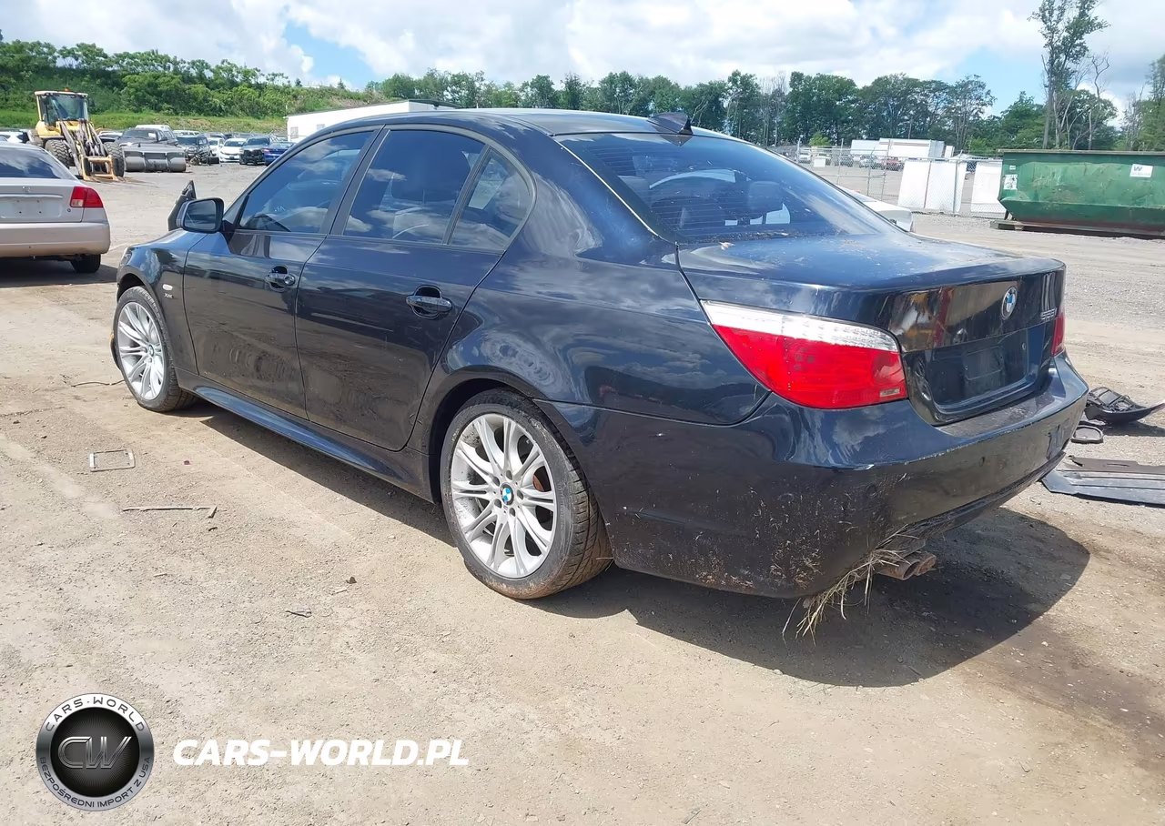 2010 BMW 528I xDrive VIN:WBANV1C59AC389173 - 3