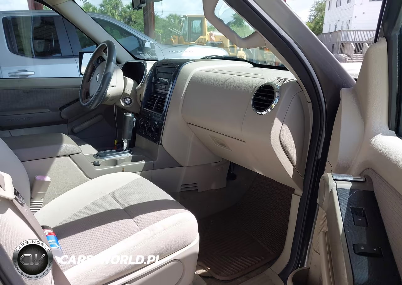 2006 Ford Explorer Xlt VIN:1FMEU73E16UA55497 - 5