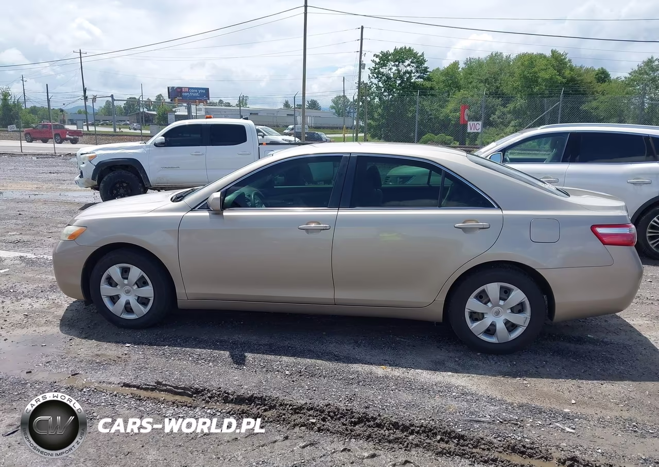2007 Toyota Camry Le VIN:4T1BE46K97U067897 - 14