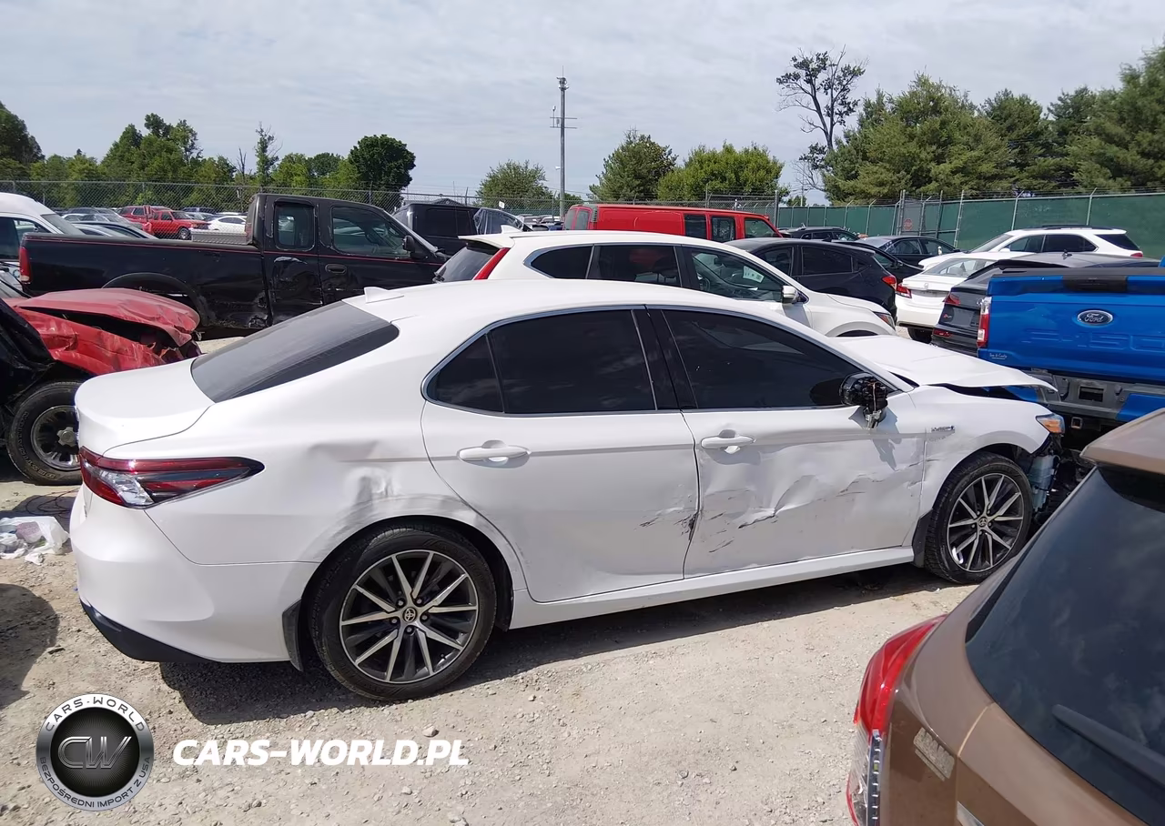 2021 Toyota Camry Xle Hybrid VIN:4T1F31AK9MU546619 - 13