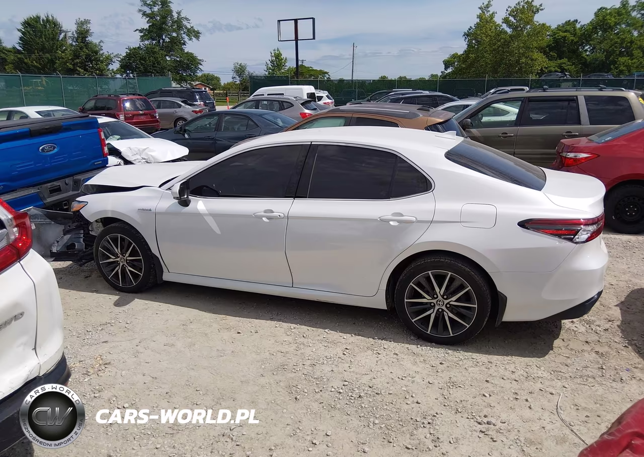 2021 Toyota Camry Xle Hybrid VIN:4T1F31AK9MU546619 - 14