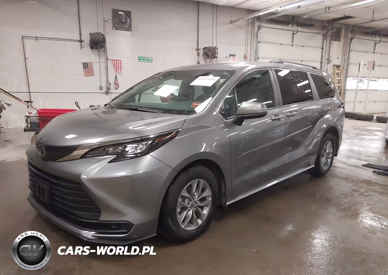 2026 Toyota Sienna Le VIN:5TDKSKFC4TS251833 - 2