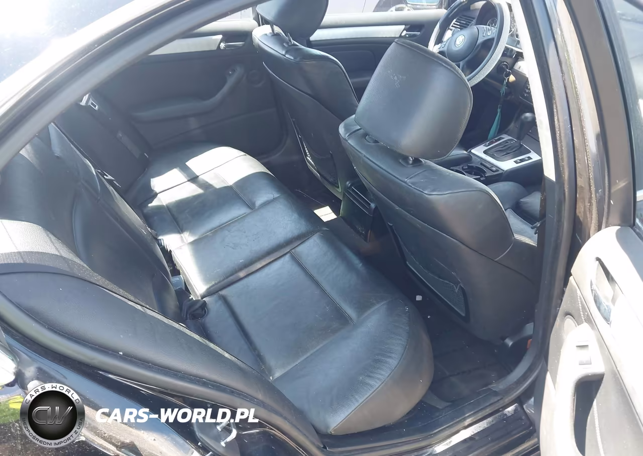2005 BMW 330I VIN:WBAEV53495KM39032 - 8