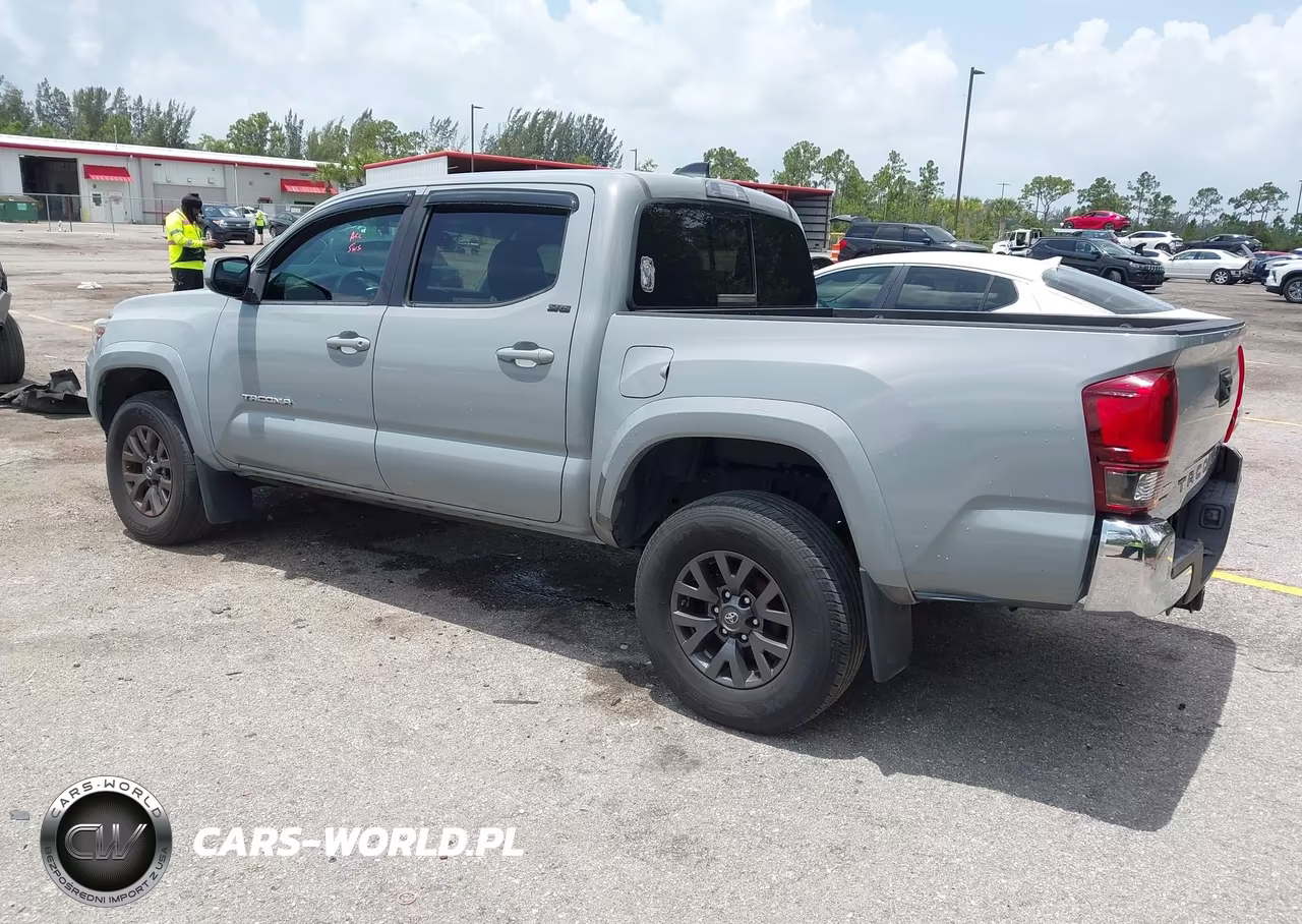2020 Toyota Tacoma Sr5 V6 VIN:3TMAZ5CN0LM118243 - 3