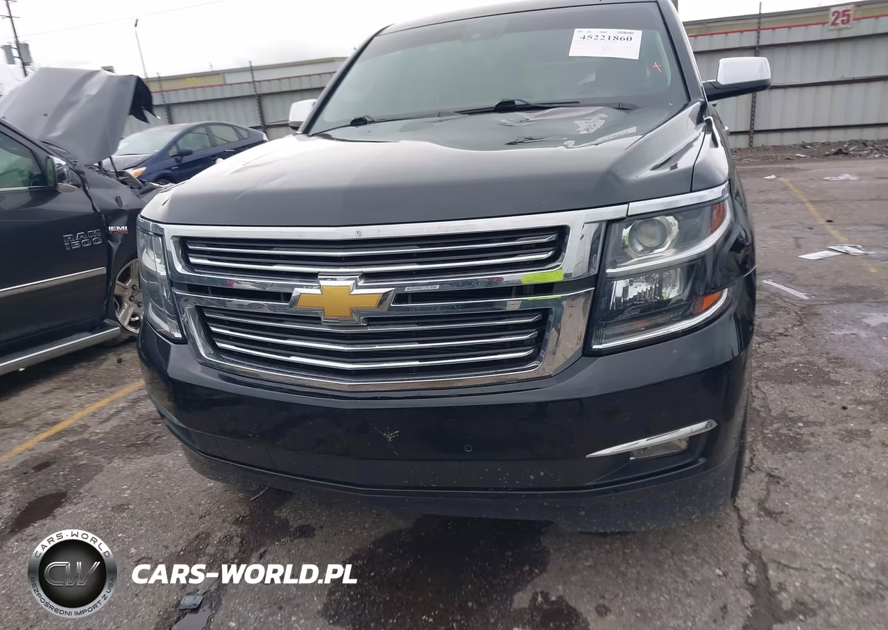 2015 Chevrolet Tahoe Ltz VIN:1GNSCCKC9FR153982 - 12