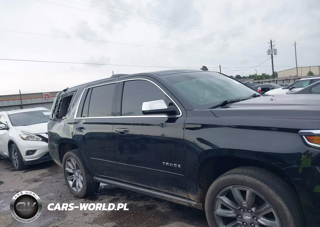 2015 Chevrolet Tahoe Ltz VIN:1GNSCCKC9FR153982 - 13