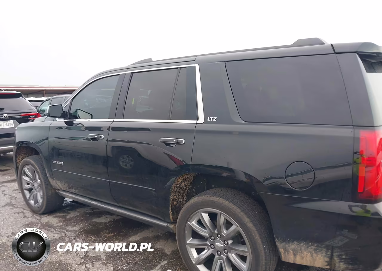 2015 Chevrolet Tahoe Ltz VIN:1GNSCCKC9FR153982 - 14