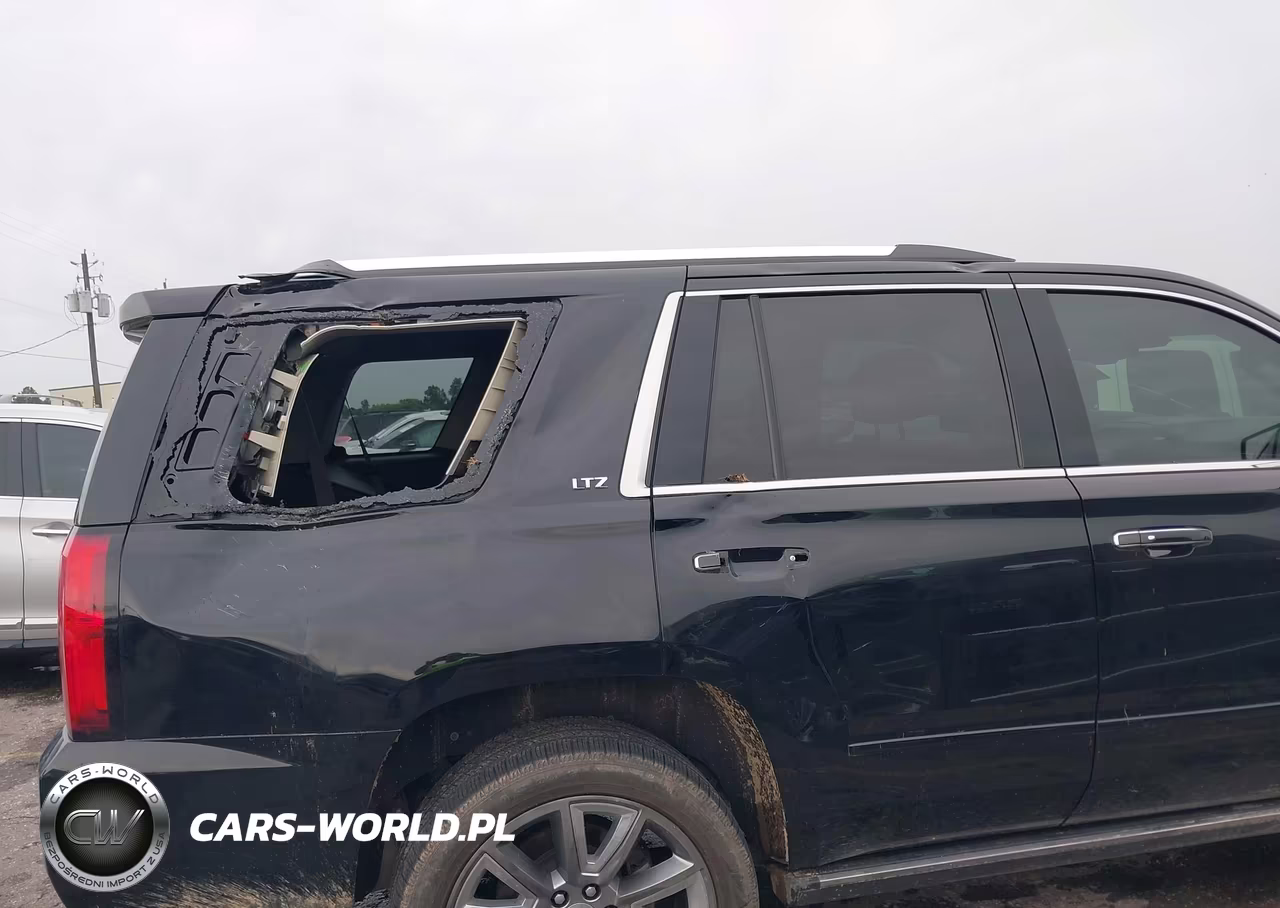 2015 Chevrolet Tahoe Ltz VIN:1GNSCCKC9FR153982 - 6