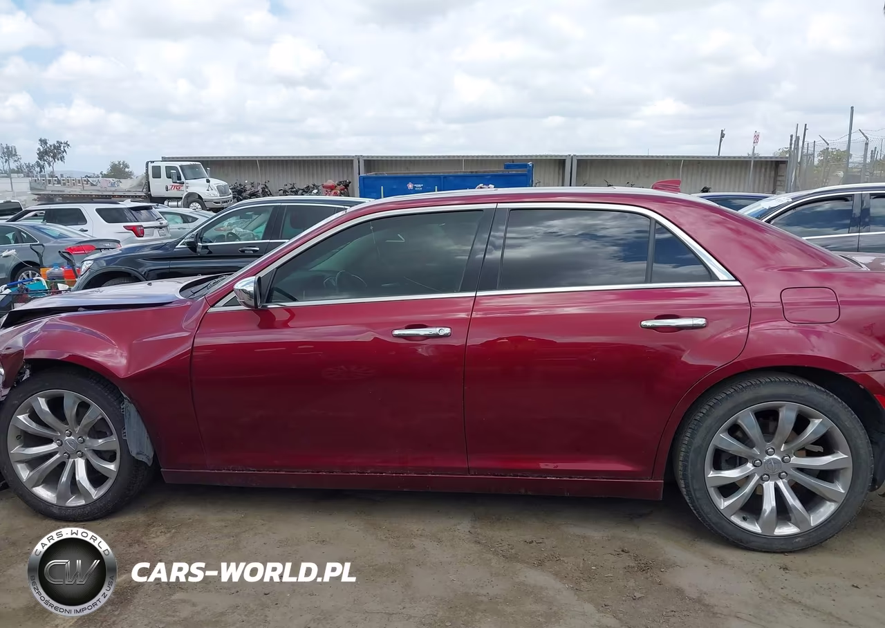 2019 Chrysler 300 Limited VIN:2C3CCAEG7KH609685 - 14