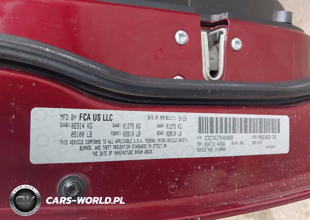 2019 Chrysler 300 Limited VIN:2C3CCAEG7KH609685 - 9