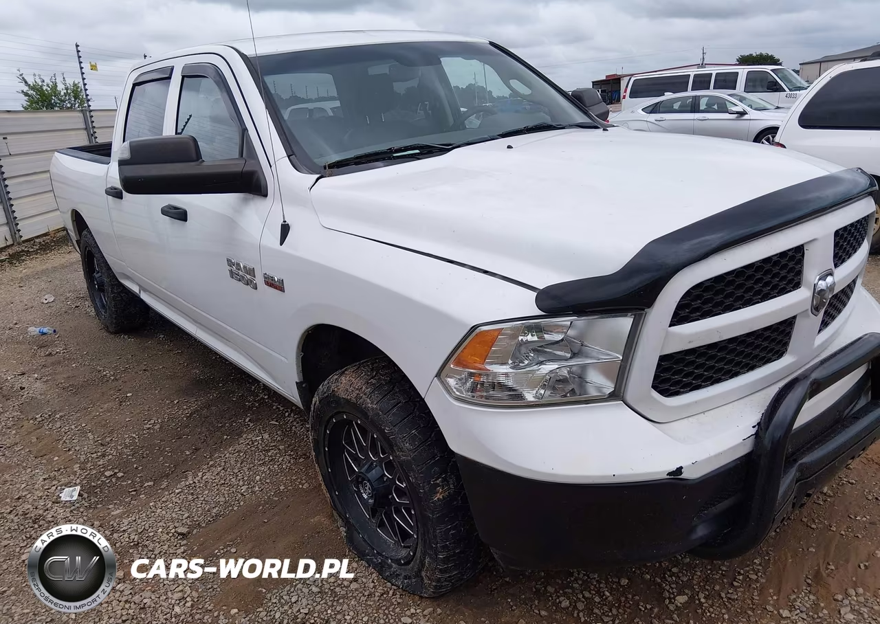 2018 Ram 1500 Tradesman 4X4 6'4 Box – zdjęcie 1 z 16
