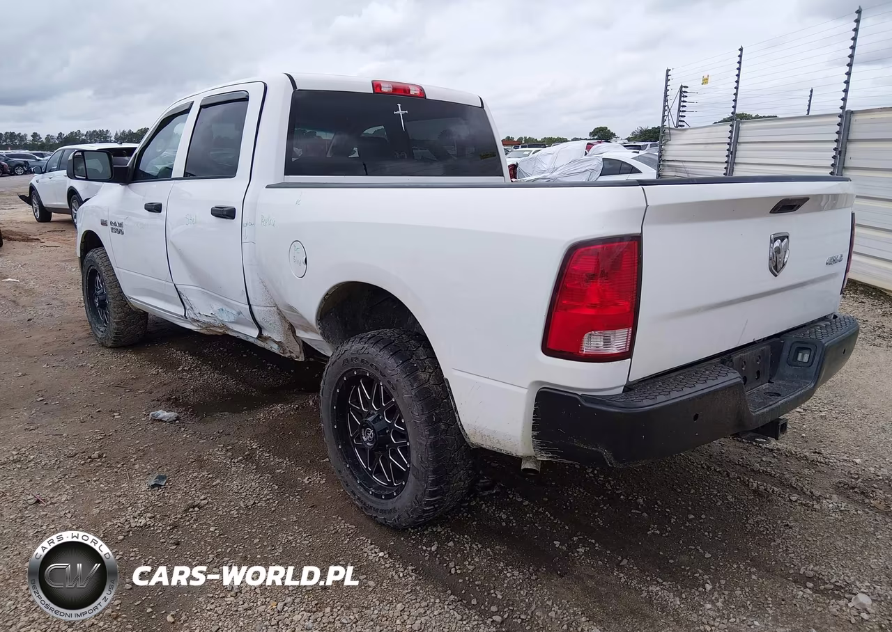 2018 Ram 1500 Tradesman 4X4 6'4 Box VIN:1C6RR7ST1JS288492 - 3