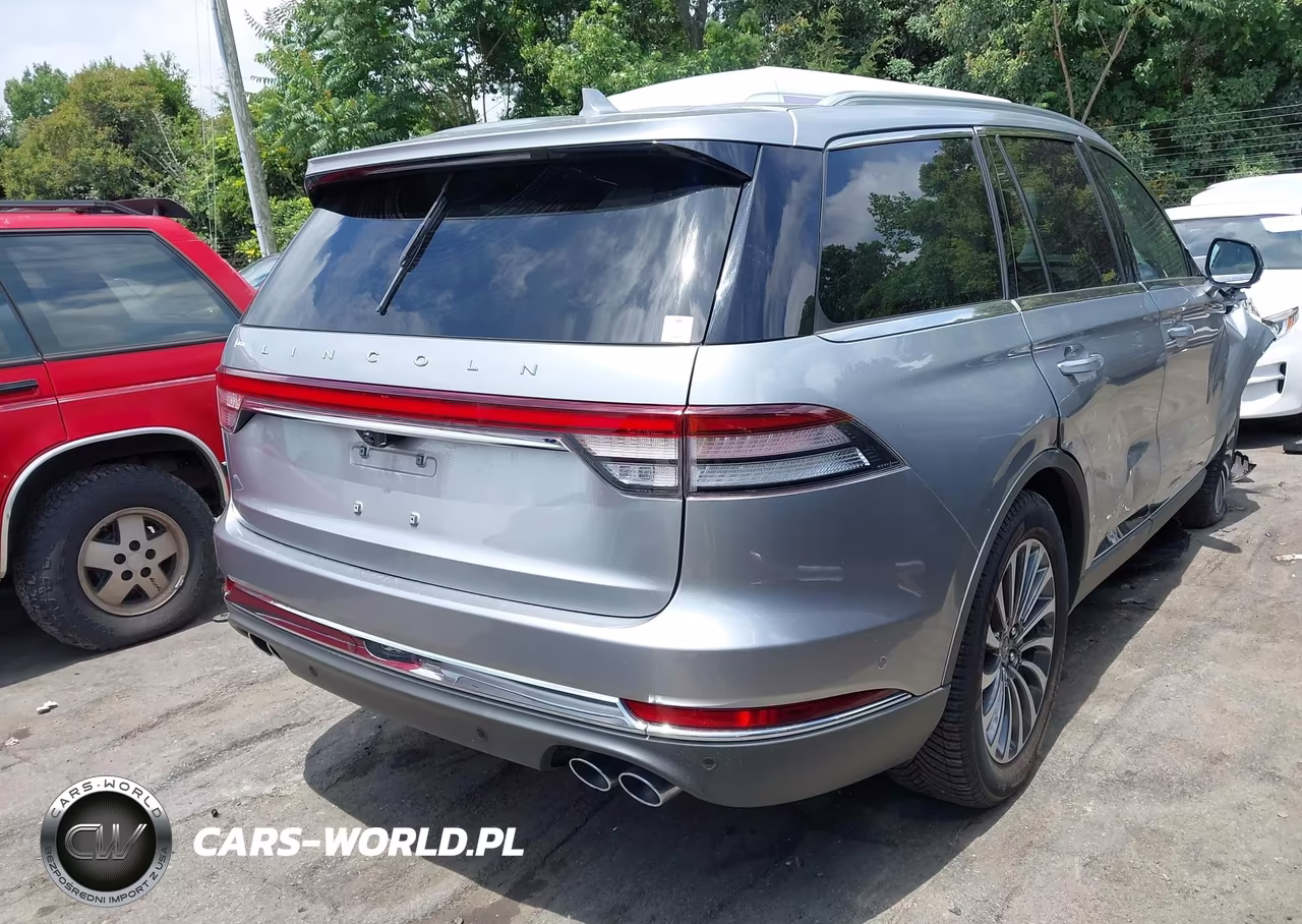 2020 Lincoln Aviator Reserve VIN:5LM5J7XC0LGL27773 - 4