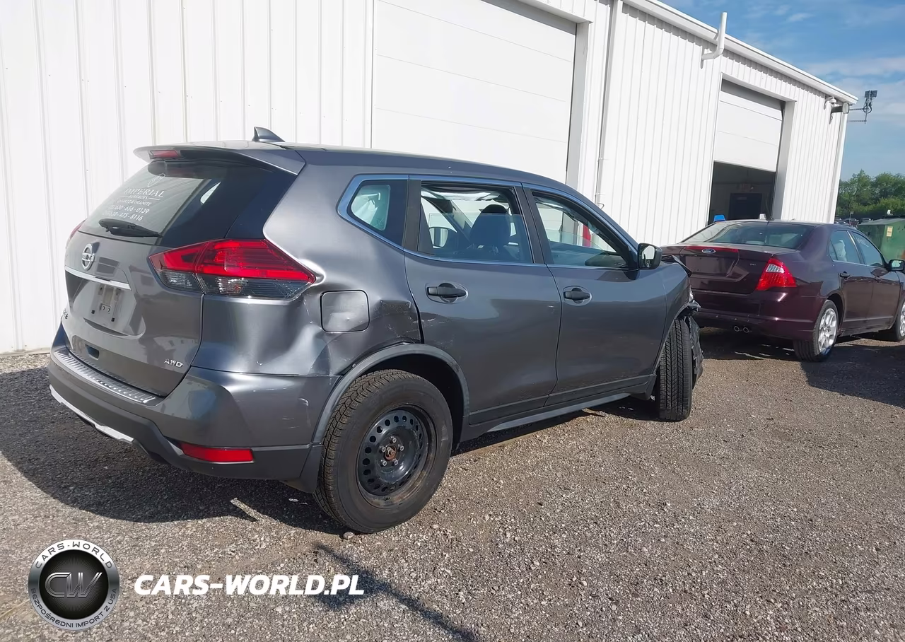 2017 Nissan Rogue S VIN:JN8AT2MV4HW278331 - 4