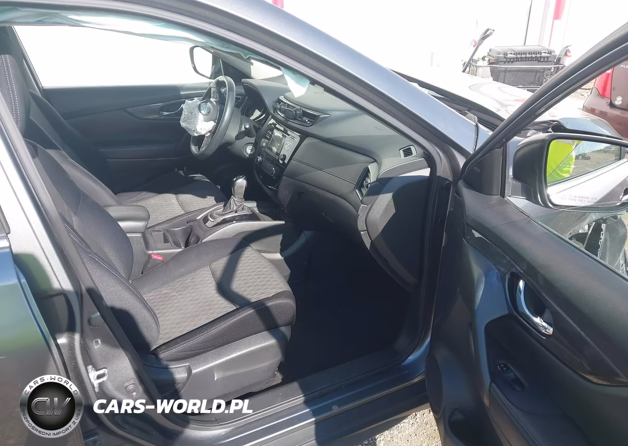 2017 Nissan Rogue S VIN:JN8AT2MV4HW278331 - 5