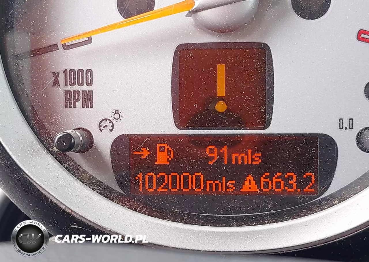 2010 Mini Cooper VIN:WMWMF3C52ATZ27037 - 16
