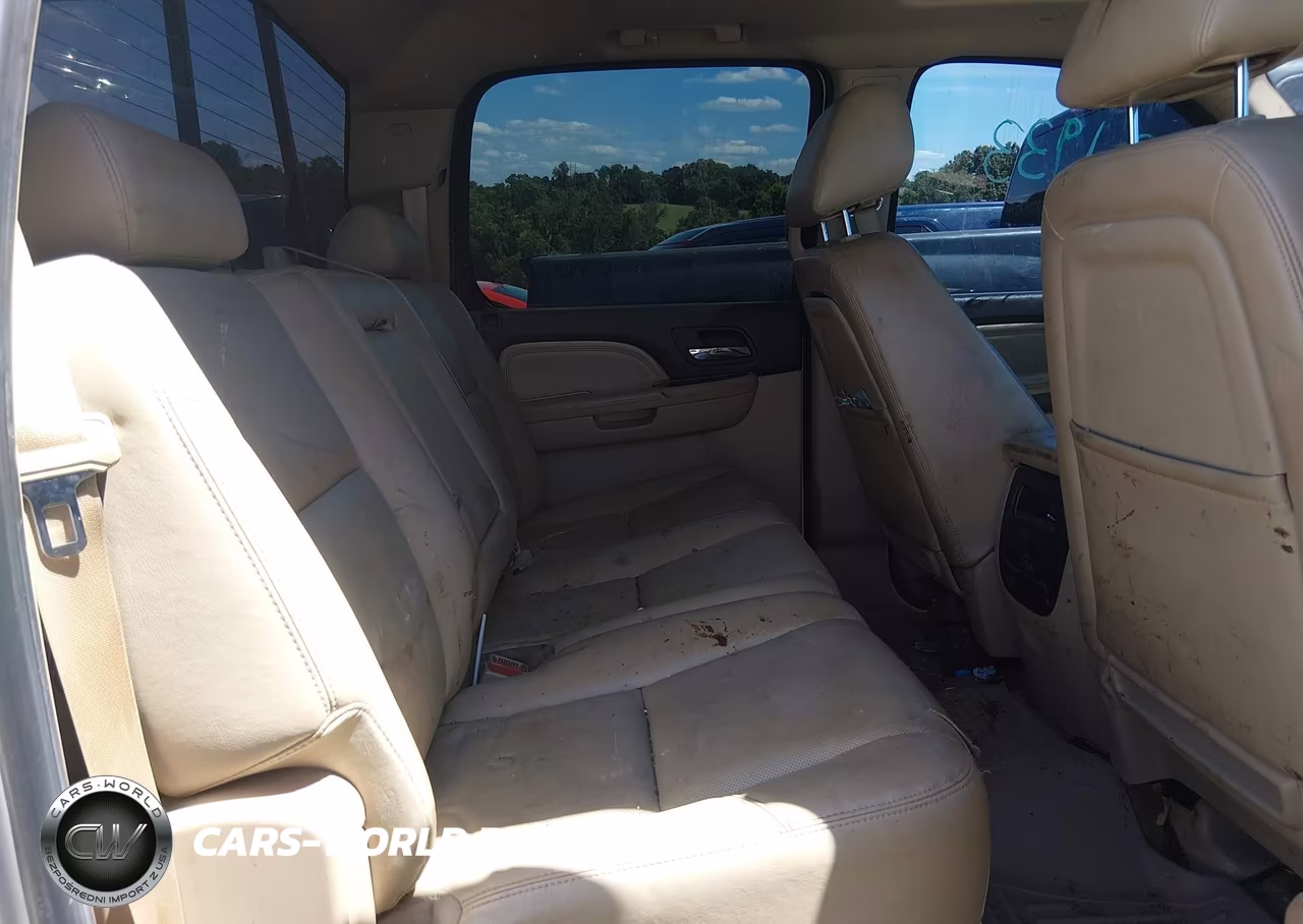 2010 GMC Sierra 1500 Denali VIN:3GTRKXE20AG221826 - 8