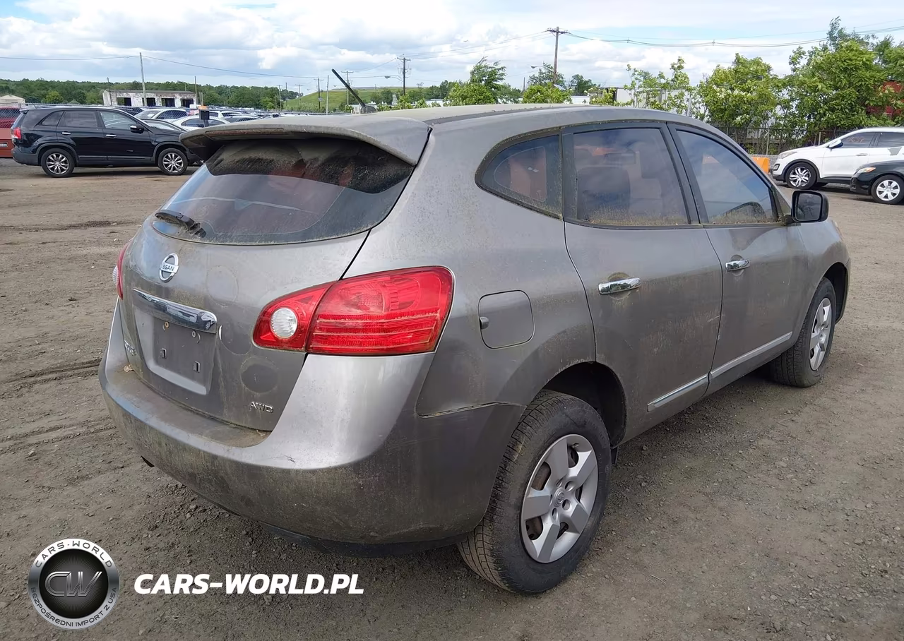 2011 Nissan Rogue S VIN:JN8AS5MVXBW679457 - 4
