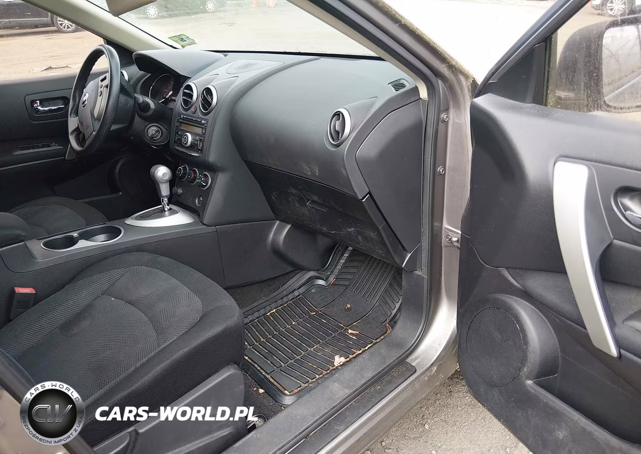 2011 Nissan Rogue S VIN:JN8AS5MVXBW679457 - 5