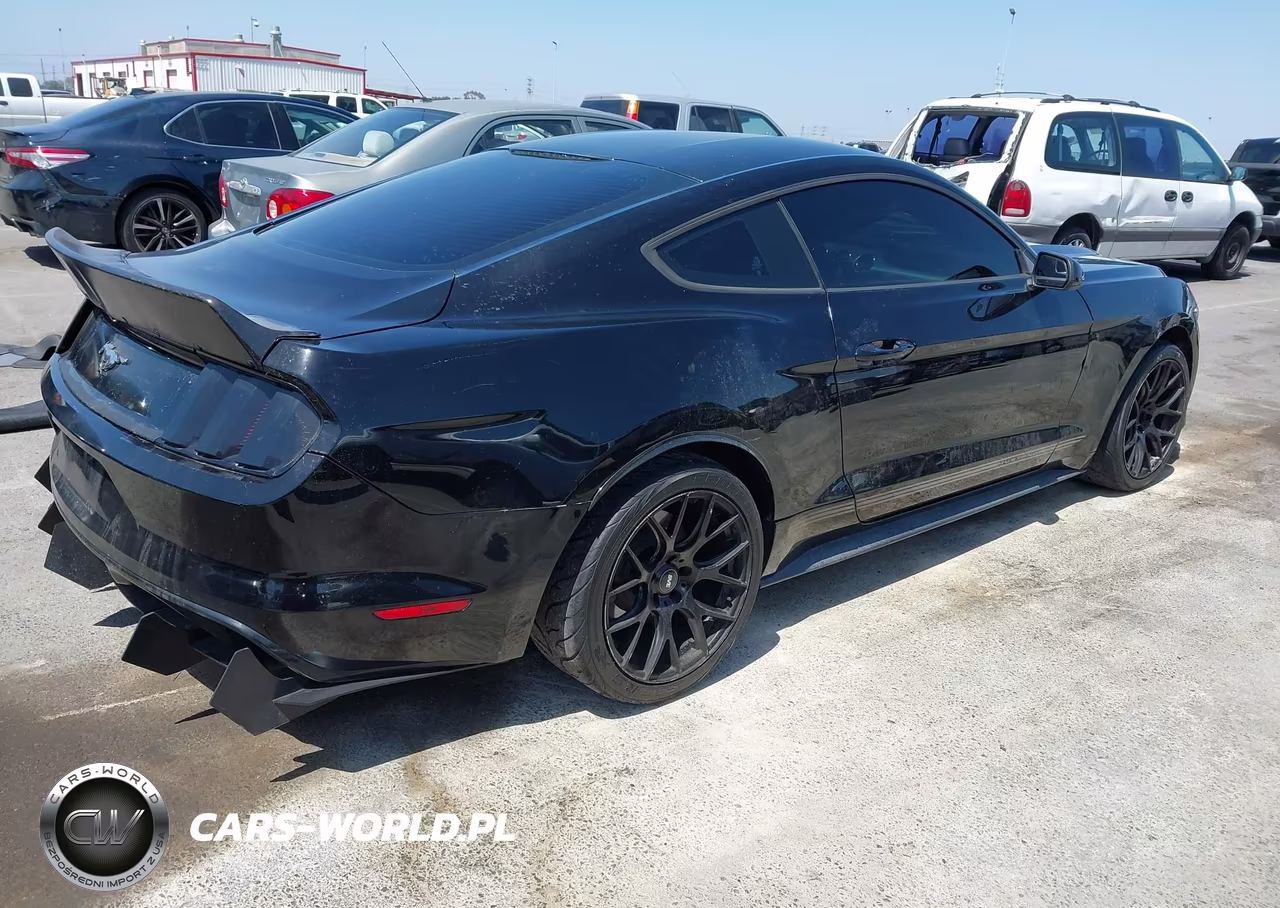 2015 Ford Mustang Ecoboost VIN:1FA6P8TH4F5351744 - 4