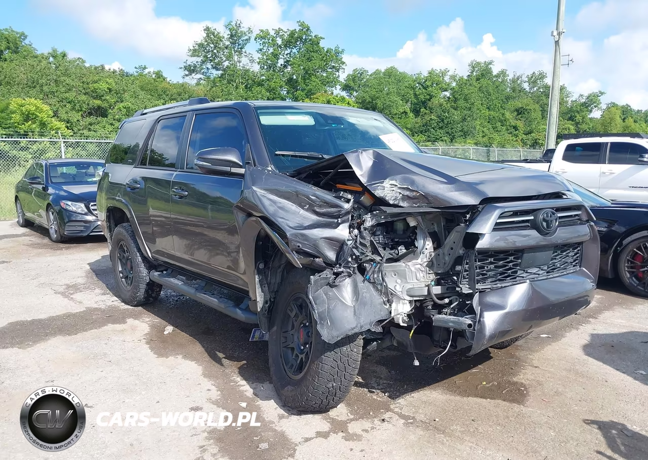 2022 Toyota 4Runner Sr5 Premium – zdjęcie 1 z 16