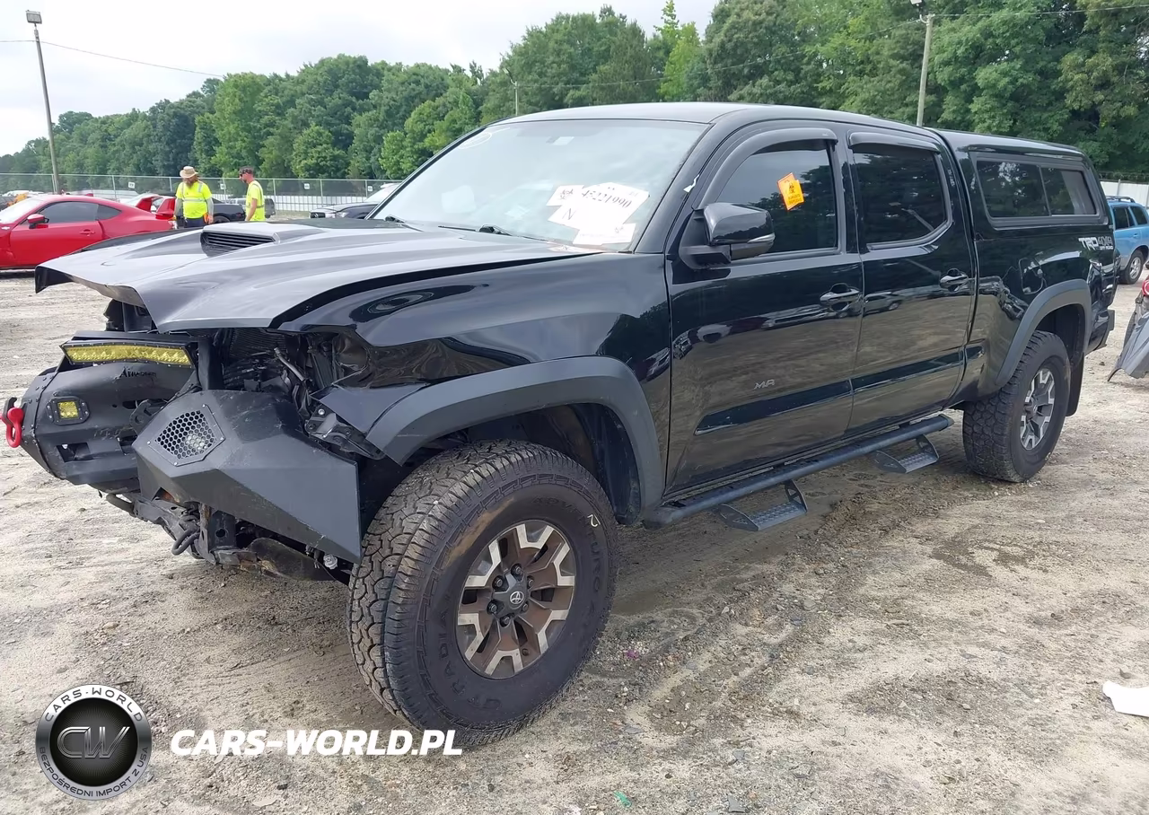 2017 Toyota Tacoma Trd Off Road VIN:5TFDZ5BN9HX025303 - 2