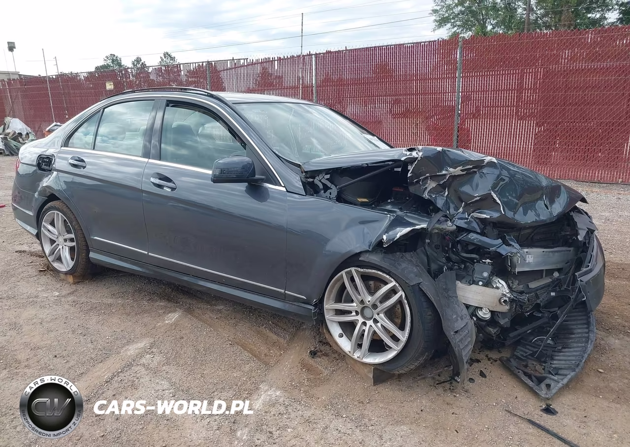 2014 Mercedes-Benz C 250 Sport