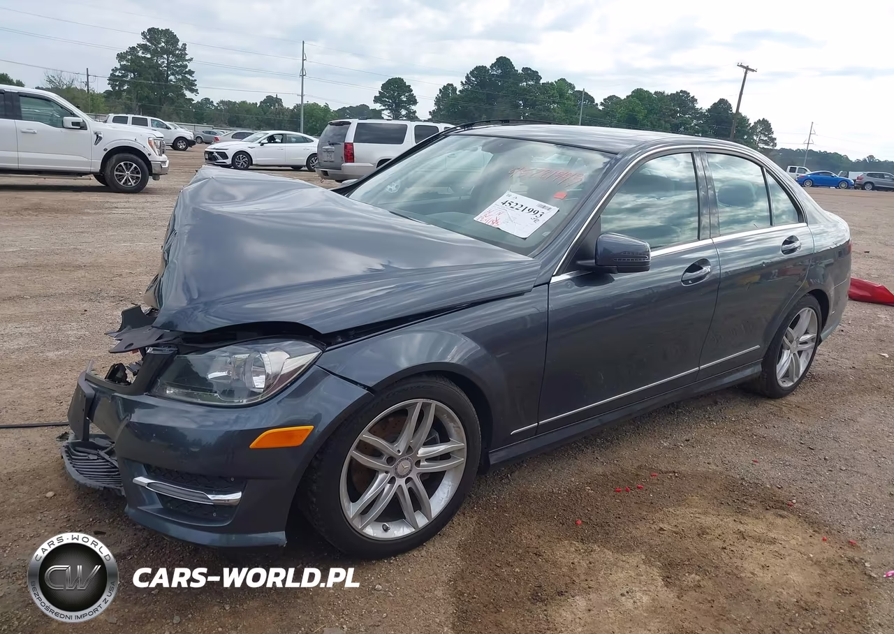 2014 Mercedes-Benz C 250 Sport VIN:WDDGF4HB8EA909329 - 2