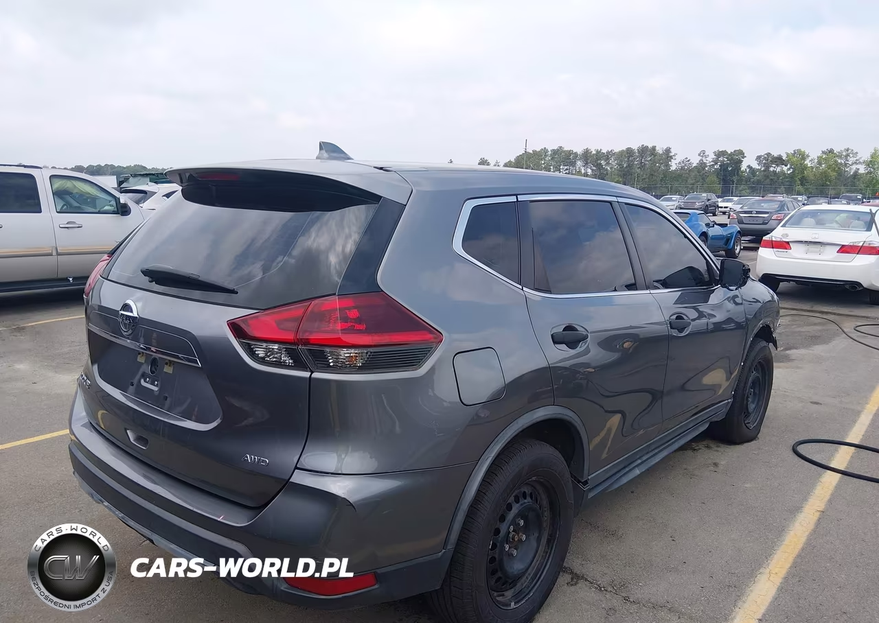 2019 Nissan Rogue S VIN:KNMAT2MV8KP554796 - 4