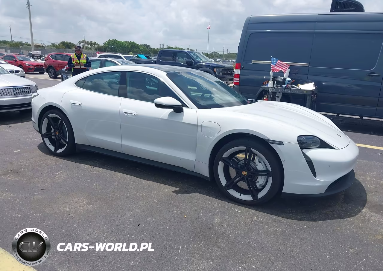 2022 Porsche Taycan 4S