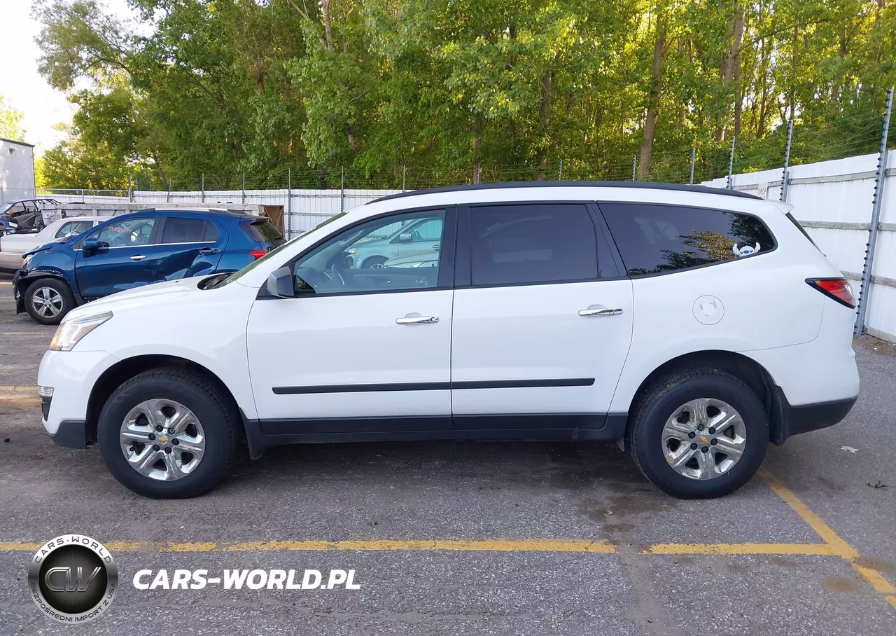 2017 Chevrolet Traverse Ls VIN:1GNKRFED0HJ197245 - 14