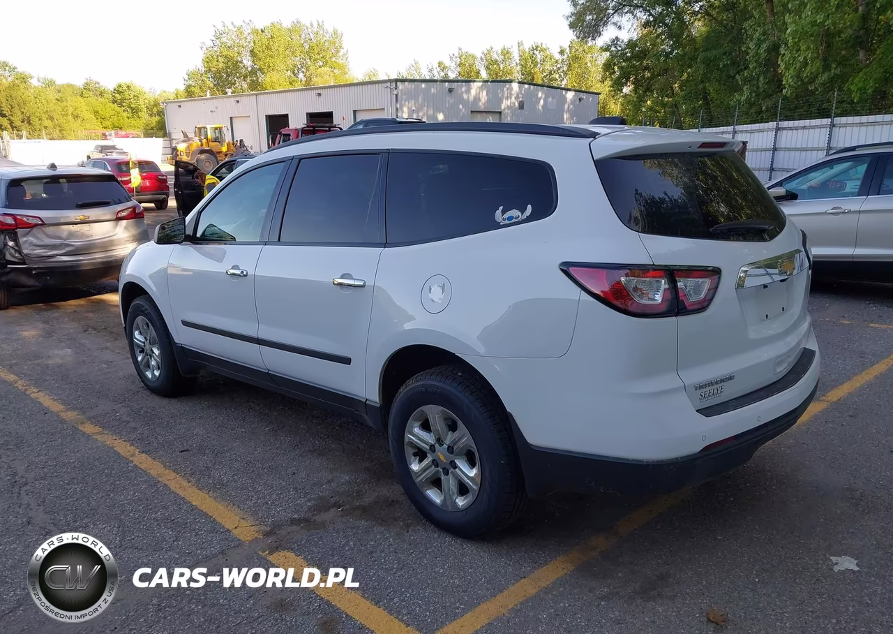 2017 Chevrolet Traverse Ls VIN:1GNKRFED0HJ197245 - 3