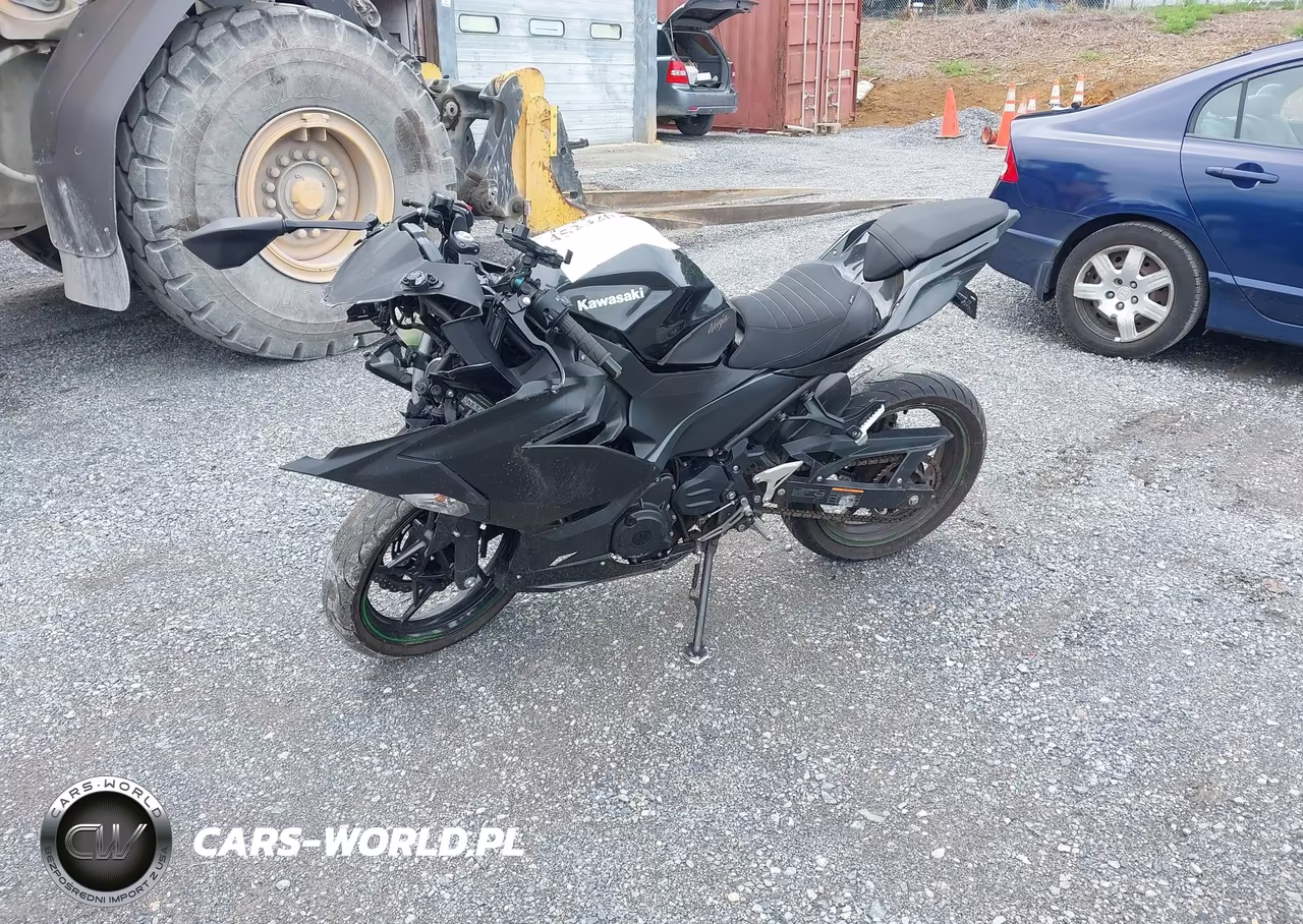 2023 Kawasaki Ex400 VIN:JKAEXKG15PDAK7352 - 2