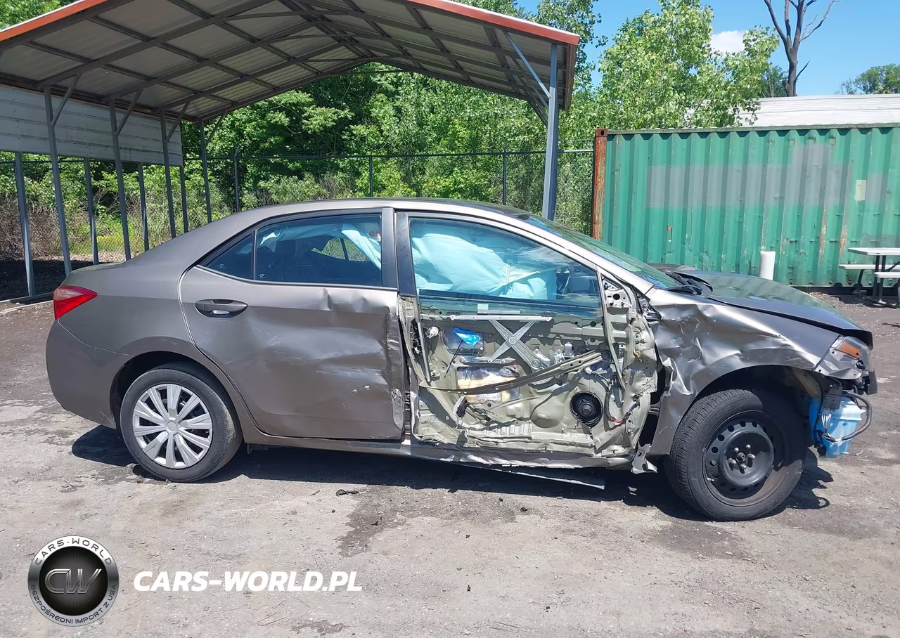 2017 Toyota Corolla Le VIN:2T1BURHE9HC926142 - 13