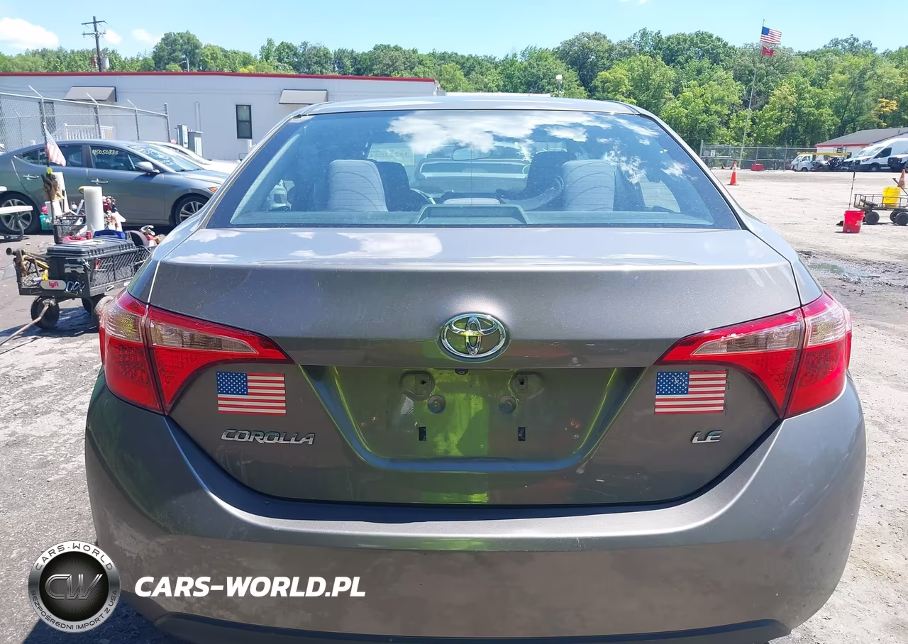 2017 Toyota Corolla Le VIN:2T1BURHE9HC926142 - 16