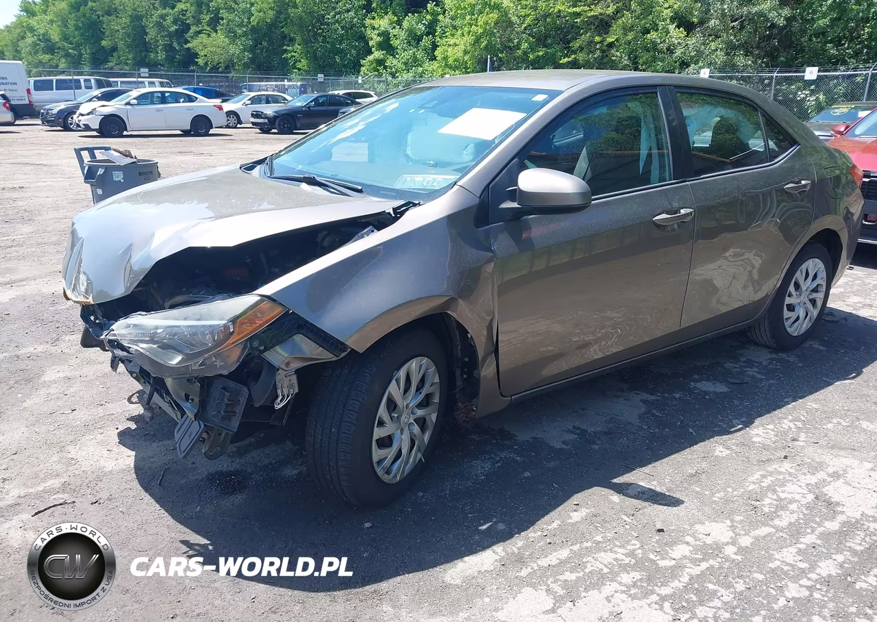 2017 Toyota Corolla Le VIN:2T1BURHE9HC926142 - 2