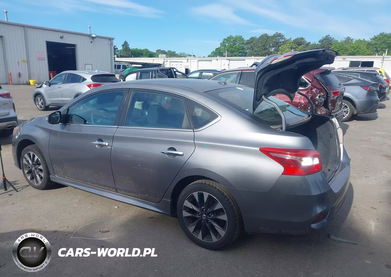 2017 Nissan Sentra Sr VIN:3N1AB7APXHY348007 - 3