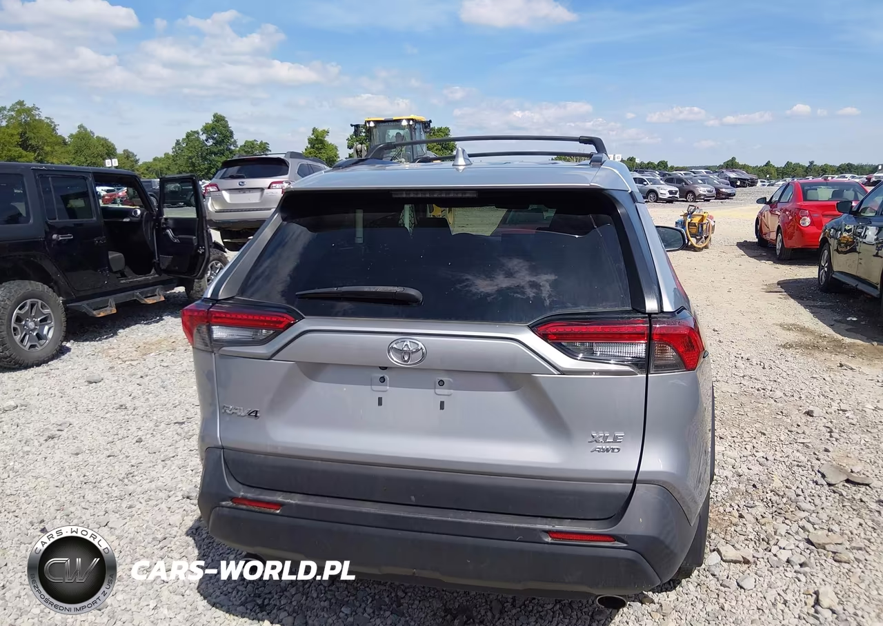 2021 Toyota Rav4 Xle VIN:2T3P1RFV3MC211022 - 17