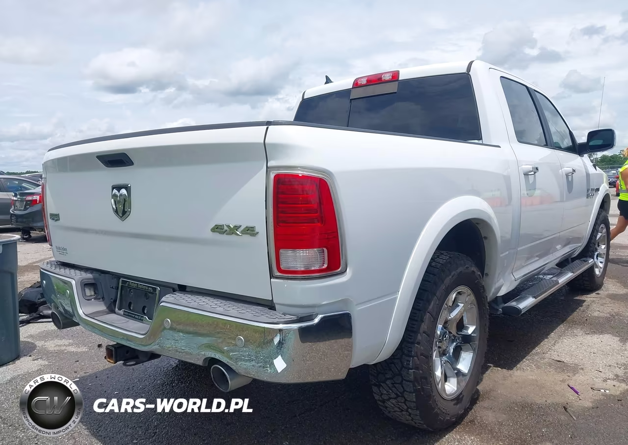 2017 Ram 1500 Laramie 4X4 5'7 Box VIN:1C6RR7NMXHS881508 - 4