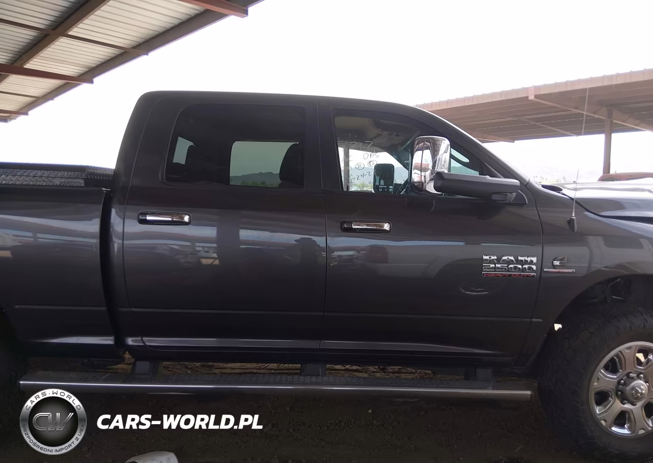 2016 Ram 2500 Lone Star VIN:3C6UR5DL8GG162223 - 13