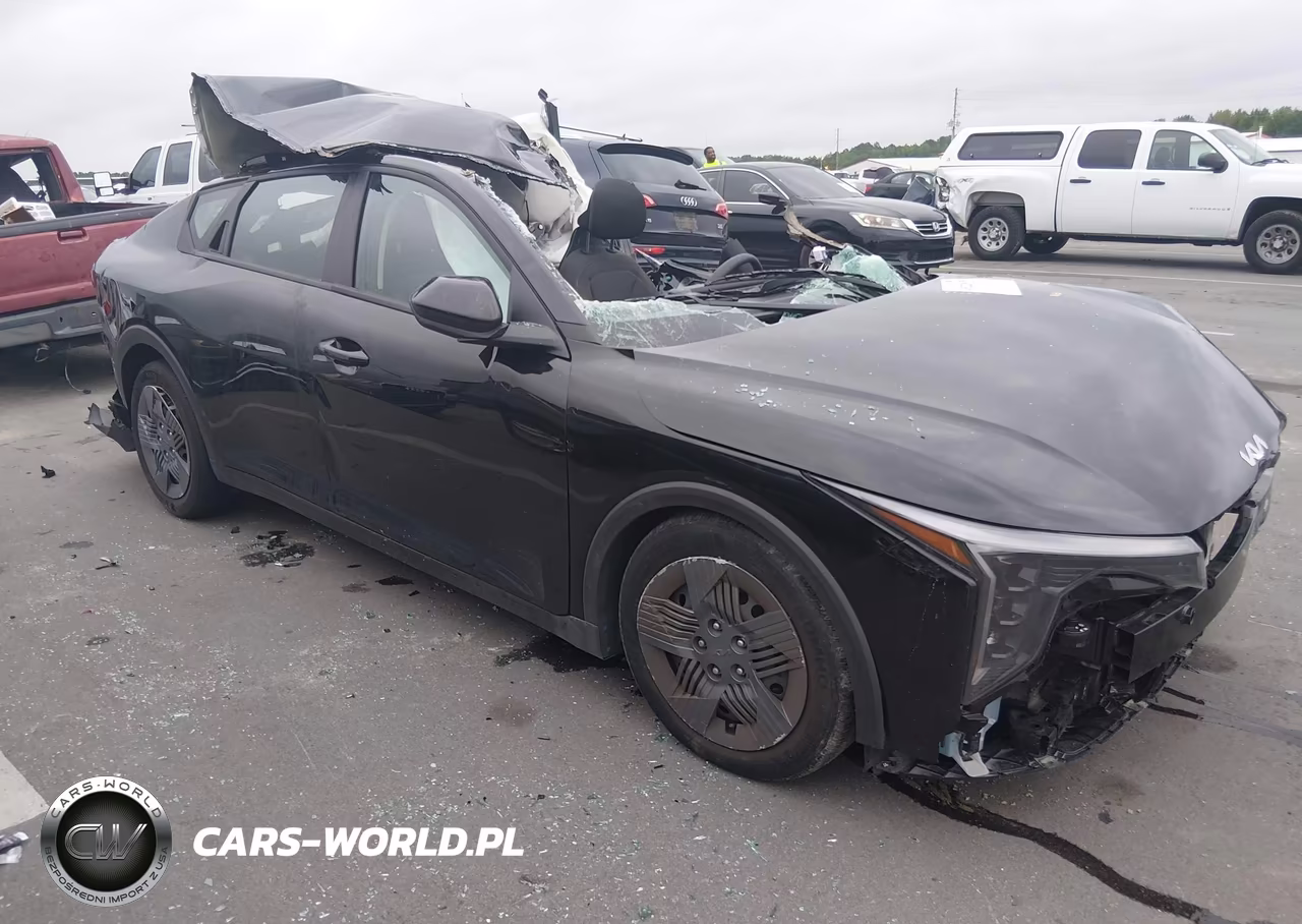 2025 Kia K4 Lx – zdjęcie 1 z 16
