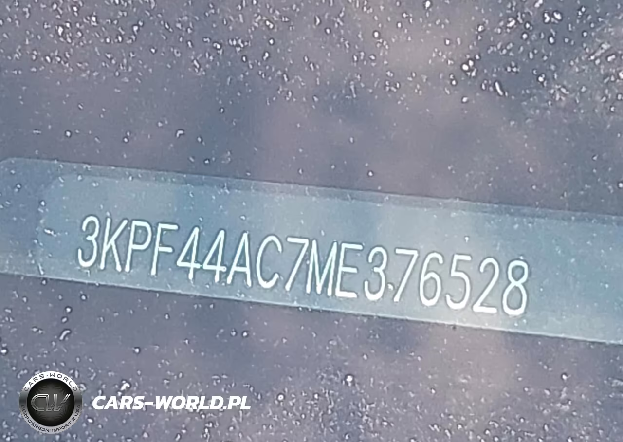 2021 Kia Forte Gt VIN:3KPF44AC7ME376528 - 17