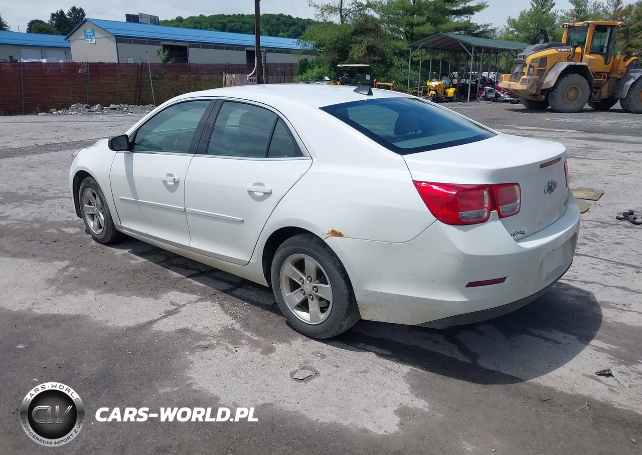 2014 Chevrolet Malibu 1Ls VIN:1G11B5SL9EF147255 - 3