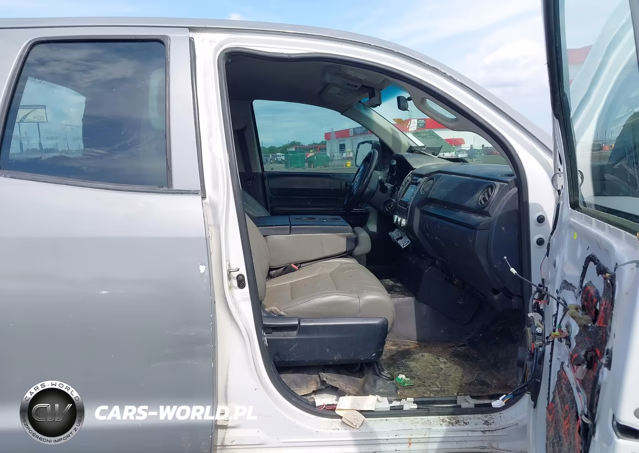 2017 Toyota Tundra Sr 4.6L V8 VIN:5TFRM5F18HX116493 - 5