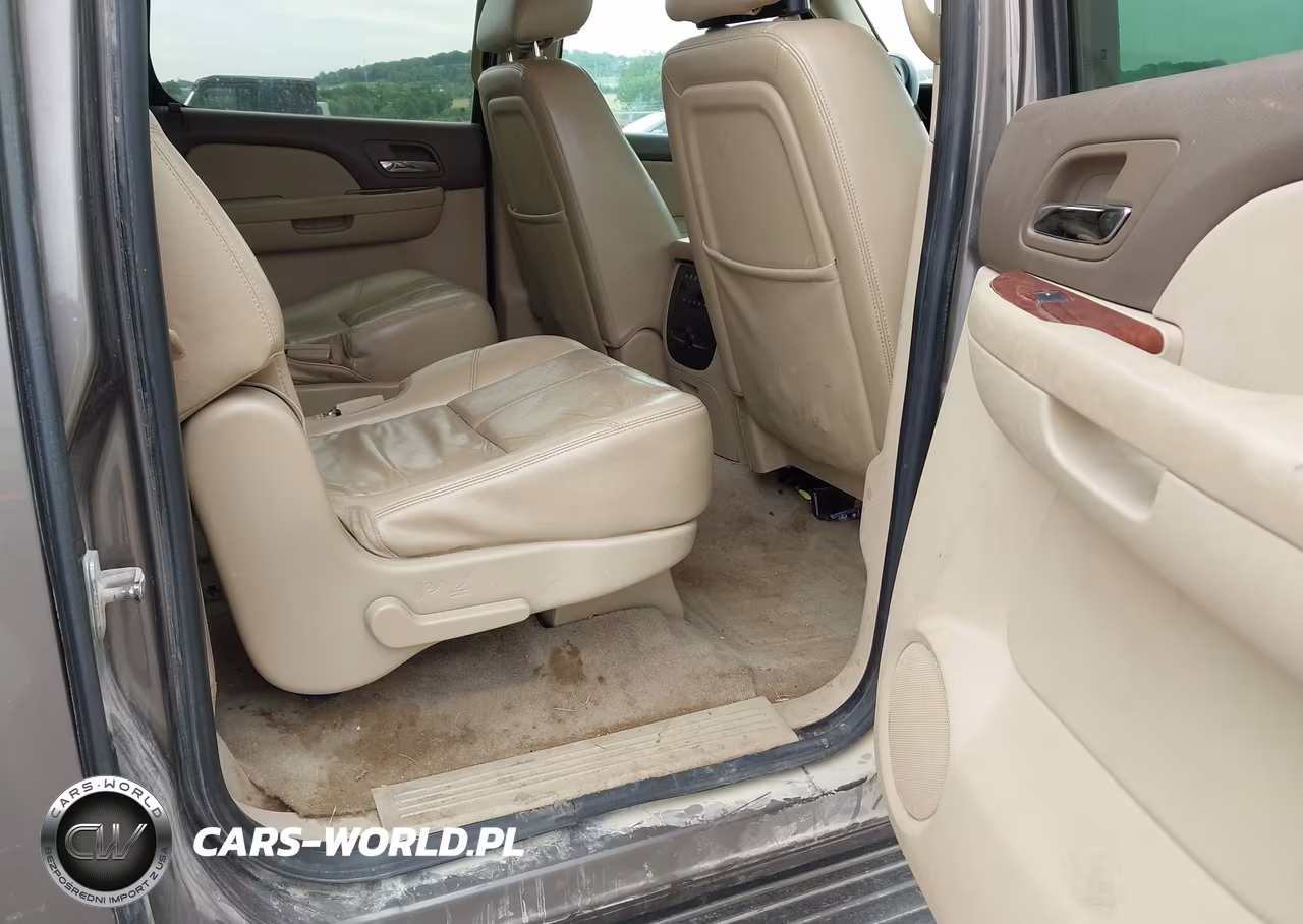2012 Chevrolet Suburban 1500 Lt VIN:1GNSKJE74CR236124 - 8