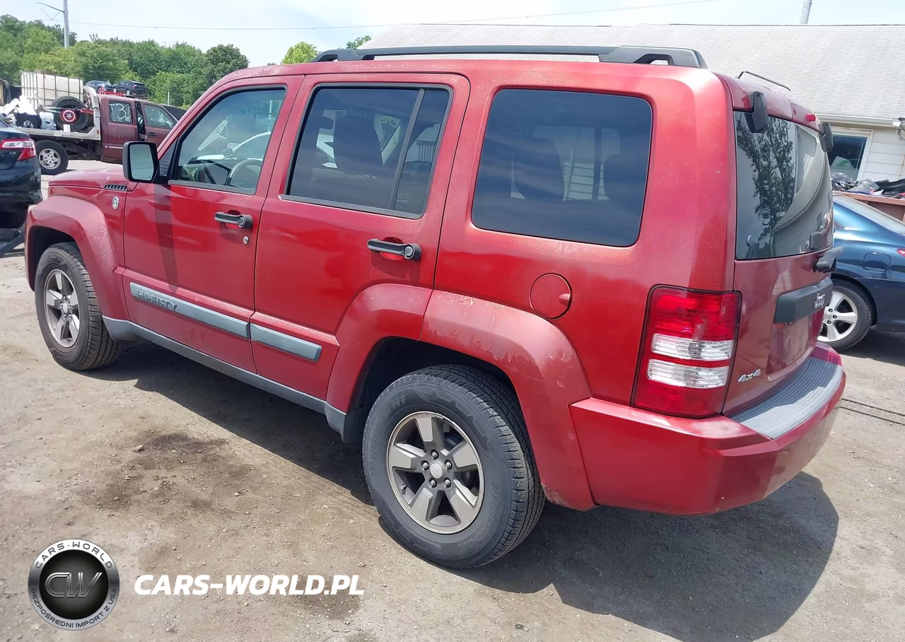 2008 Jeep Liberty Sport VIN:1J8GN28K18W105584 - 3