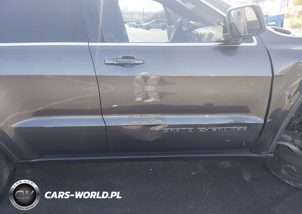 2019 Jeep Grand Cherokee Laredo E 4X2 VIN:1C4RJEAG0KC731767 - 6
