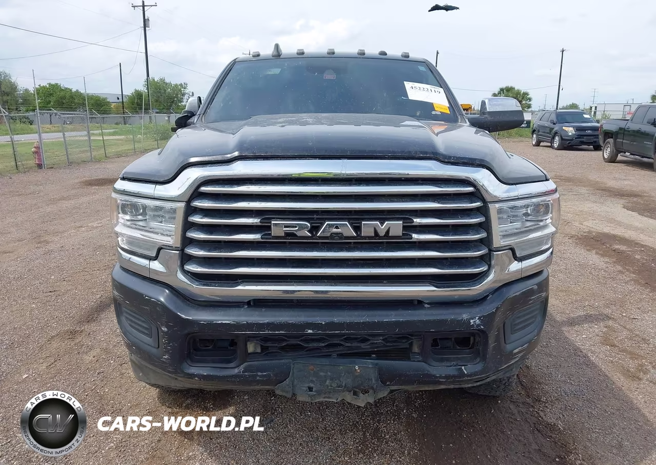 2020 Ram 3500 VIN:3C63RRNLXLG212339 - 12