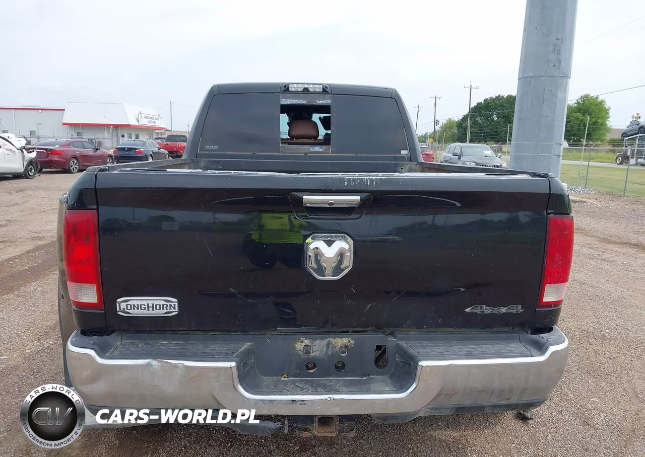 2020 Ram 3500 VIN:3C63RRNLXLG212339 - 15