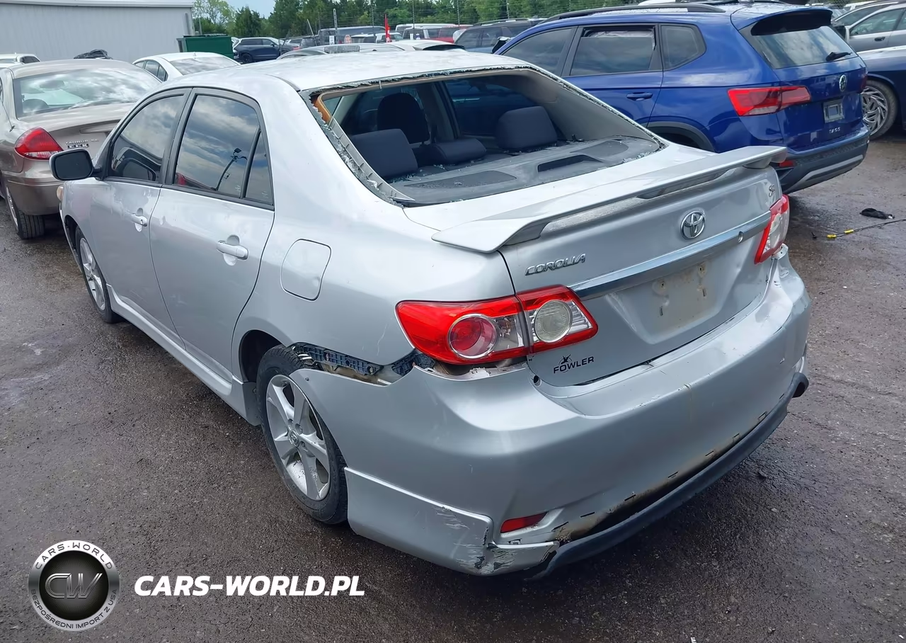 2013 Toyota Corolla S VIN:5YFBU4EE6DP184199 - 3